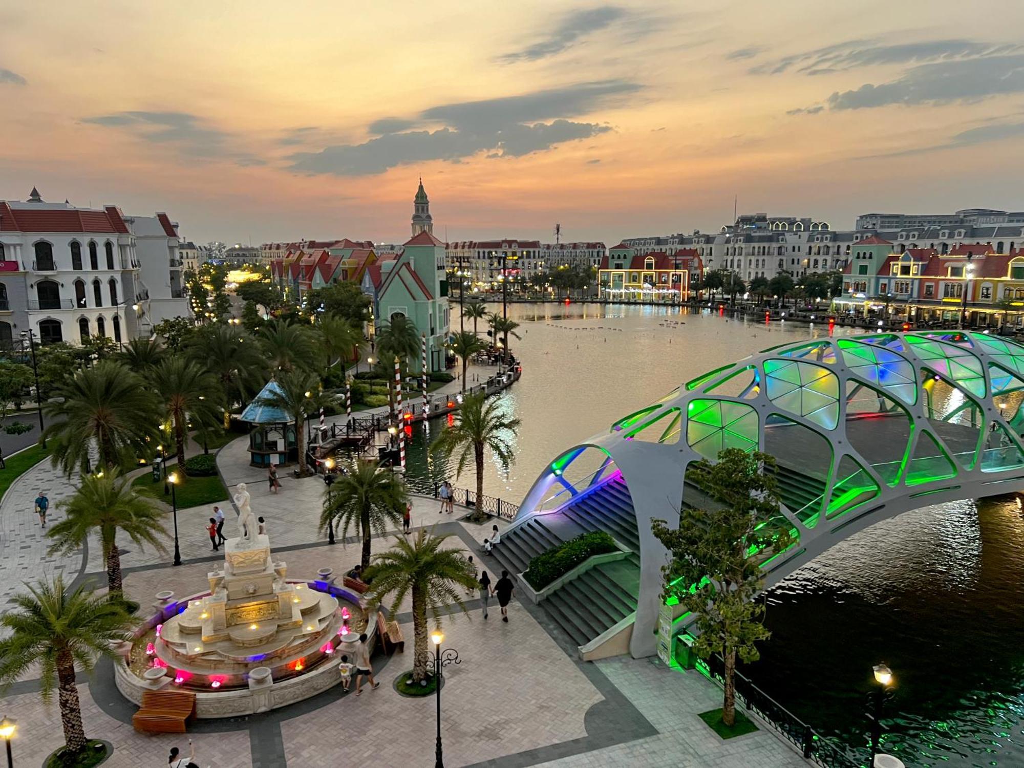 Legacy Hotel - Grand World Phu Quoc Exterior photo